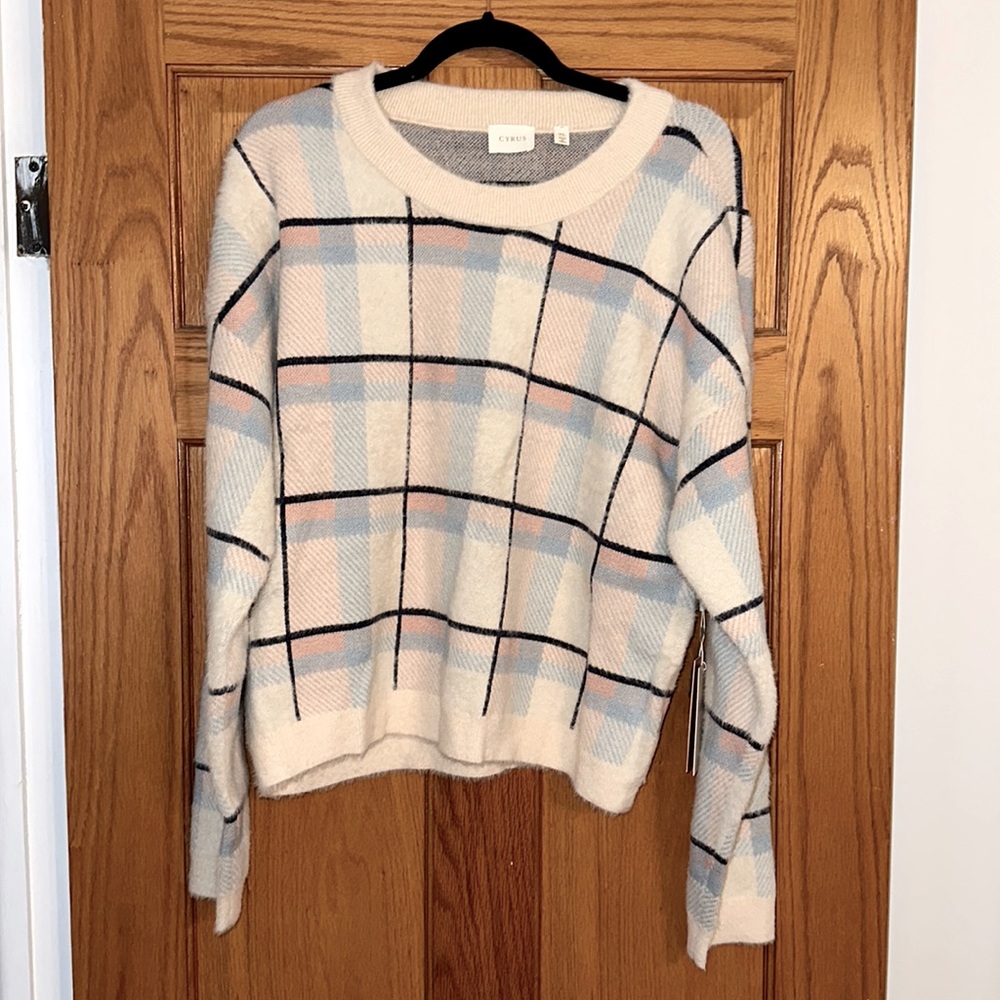 NWT Super soft plaid sweater XL